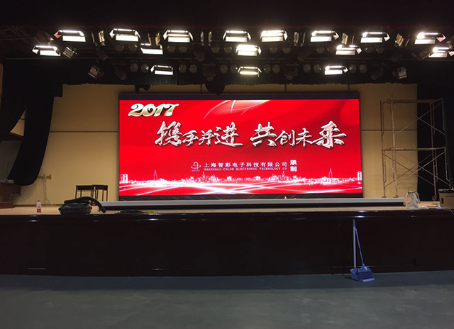 上海諾美國際學校室內LED顯示屏由智彩科技定制、安裝